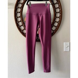 Alo Yoga airlift leggings pink size extra small
